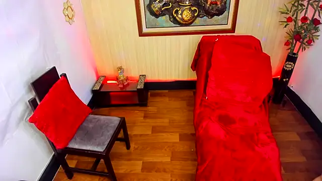 Snapshot of PowerExplosive chatting on 15, 11, 2025 PowerExplosive online show from 15, 11, 2025