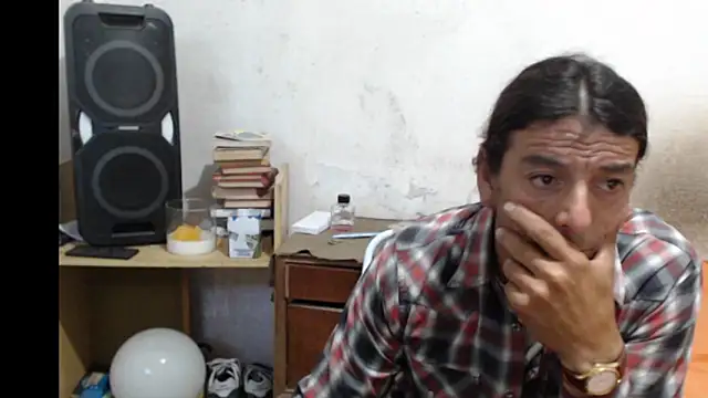 Snapshot of Silari1977 chatting on 24, 11, 2025 Silari1977 online show from 24, 11, 2025