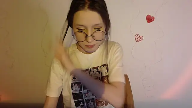  Hanna Moon  online show from 16, 2, 2026