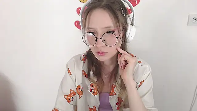  Hanna Moon  online show from 22, 4, 2026