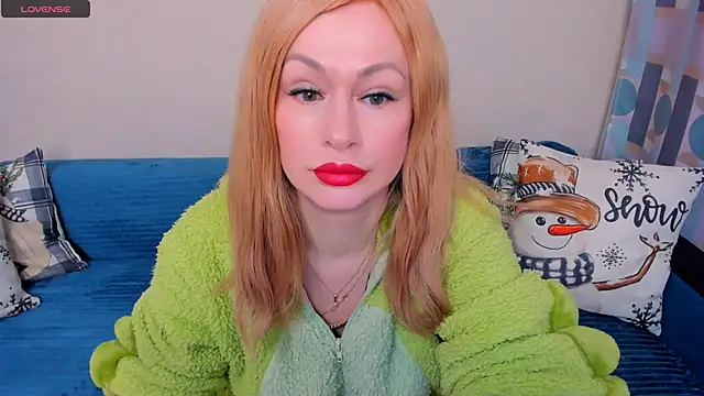 Snapshot of EllenMoore chatting on 11, 1, 2026 EllenMoore online show from 11, 1, 2026