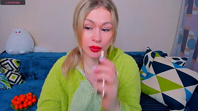 EllenMoore online show from 8, 3, 2026