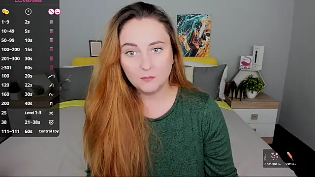 Snapshot of BabeLessi chatting on 30, 11, 2025 BabeLessi online show from 30, 11, 2025