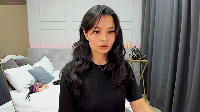 Snapshot of ErikaSoft chatting on 13, 12, 2024 ErikaSoft online show from 13, 12, 2024