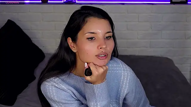 Snapshot of ErikaSoft chatting on 14, 12, 2024 ErikaSoft online show from 14, 12, 2024