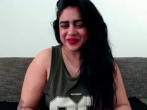 Snapshot of indianishkq7 chatting on 1, 12, 2025 indianishkq7 online show from 1, 12, 2025