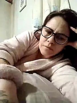 Snapshot of AyantiPonz79 chatting on 13, 9, 2025 AyantiPonz79 online show from 13, 9, 2025