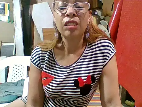 Snapshot of mari657 chatting on 15, 1, 2026 mari657 online show from 15, 1, 2026