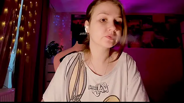 GoodWitch  online show from 30, 1, 2025