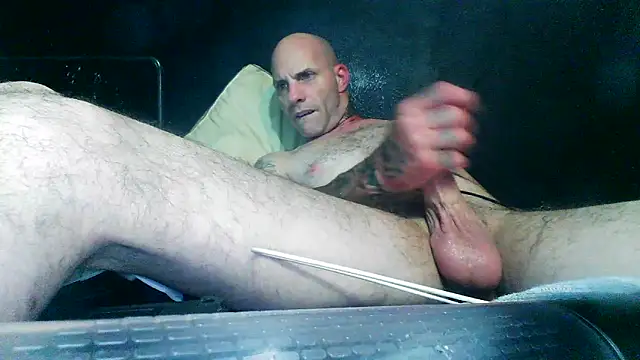 Snapshot of taymade123 chatting on 13, 4, 2026 taymade123 online show from 13, 4, 2026