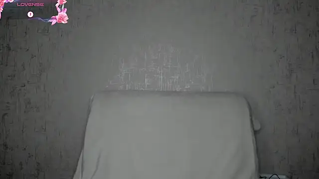 Snapshot of MissGulia chatting on 9, 5, 2026 MissGulia online show from 9, 5, 2026