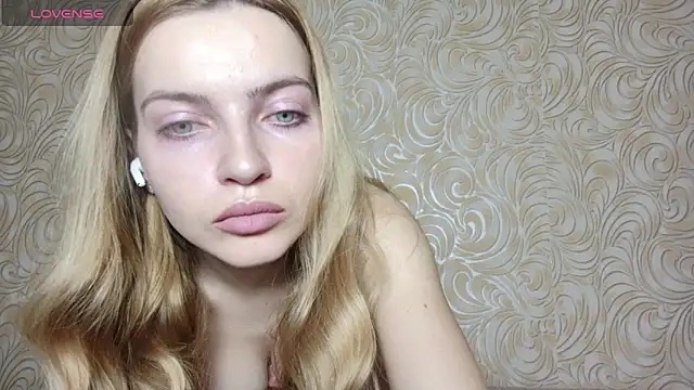 JuiliOnesunray online show from 17, 1, 2025