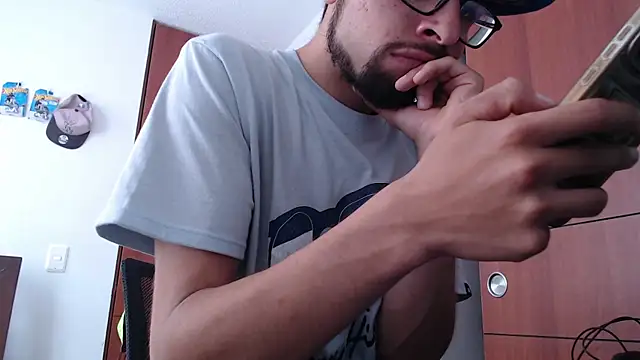 fvckolombianguyy online show from 20, 2, 2025