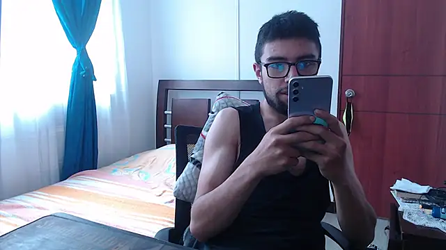 fvckolombianguyy online show from 26, 2, 2025