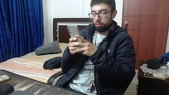 fvckolombianguyy online show from 2, 3, 2025