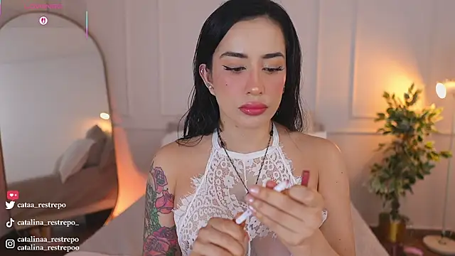 CATALINA RESTREPO online show from 1, 6, 2026