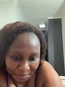 Snapshot of Bootyliciouse21X chatting on 1, 12, 2025 Bootyliciouse21X online show from 1, 12, 2025