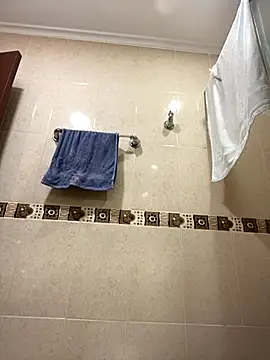 Fancyxlove online show from 21, 11, 2025