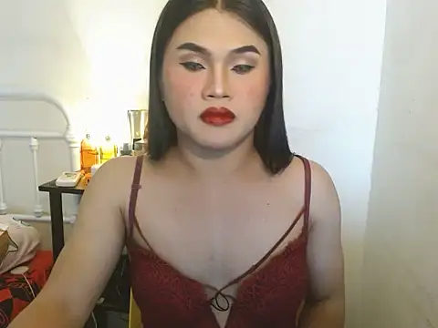 Snapshot of JustineBIGCUM chatting on 8, 11, 2025 JustineBIGCUM online show from 8, 11, 2025