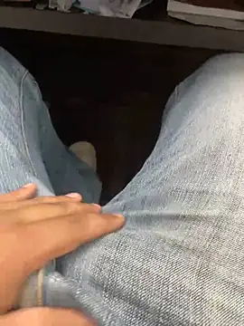 Snapshot of kavilv69fuck chatting on 7, 1, 2025 kavilv69fuck online show from 7, 1, 2025