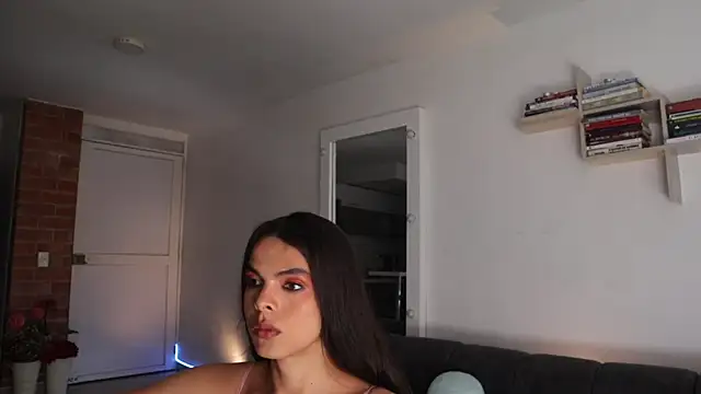  Vahos  online show from 25, 3, 2026