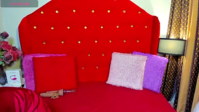 Snapshot of TranSEXUALDIVA chatting on 11, 9, 2025 TranSEXUALDIVA online show from 11, 9, 2025