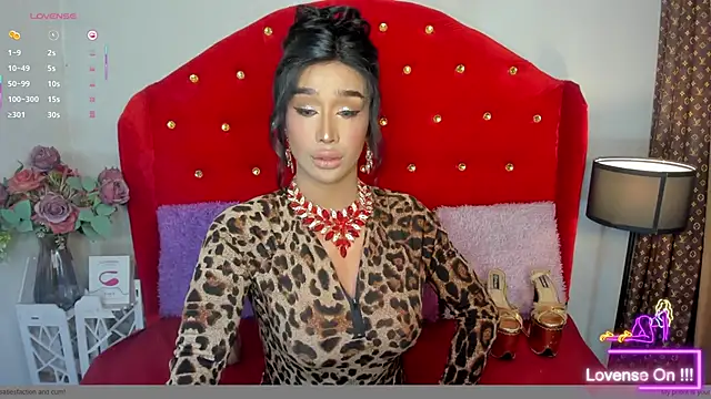 Snapshot of TranSEXUALDIVA chatting on 22, 9, 2025 TranSEXUALDIVA online show from 22, 9, 2025