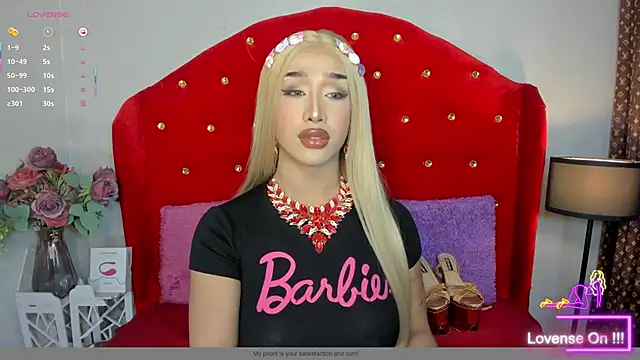 Snapshot of TranSEXUALDIVA chatting on 25, 9, 2025 TranSEXUALDIVA online show from 25, 9, 2025