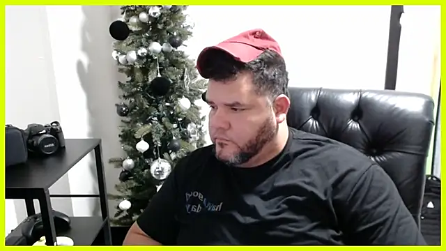 Snapshot of Gabihotxxx1 chatting on 6, 1, 2025 Gabihotxxx1 online show from 6, 1, 2025