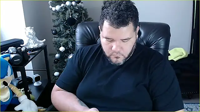 Snapshot of Gabihotxxx1 chatting on 12, 1, 2025 Gabihotxxx1 online show from 12, 1, 2025