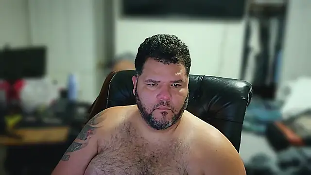 Snapshot of Gabihotxxx1 chatting on 19, 11, 2025 Gabihotxxx1 online show from 19, 11, 2025