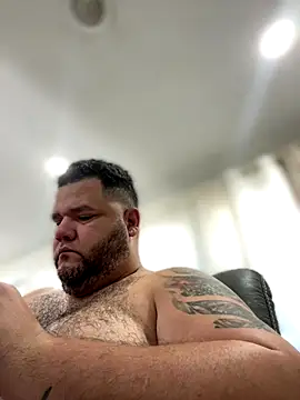 Snapshot of Gabihotxxx1 chatting on 27, 11, 2025 Gabihotxxx1 online show from 27, 11, 2025