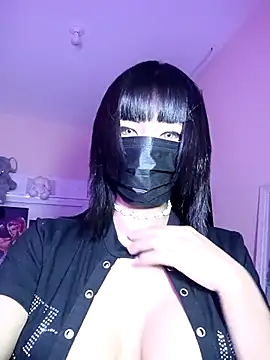 Snapshot of Latin_summer chatting on 7, 3, 2025 Latin summer online show from 7, 3, 2025