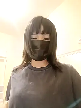 Snapshot of Latin_summer chatting on 8, 3, 2025 Latin summer online show from 8, 3, 2025