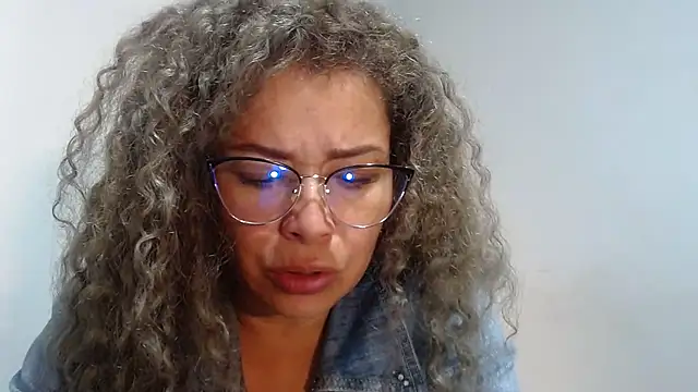 dalilasquirt1 online show from 13, 2, 2026