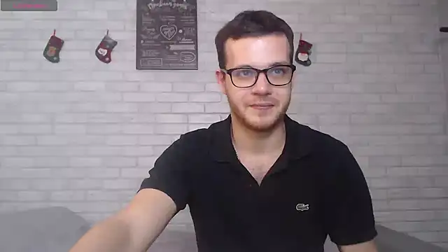 Alexxx horny online show from 4, 1, 2025