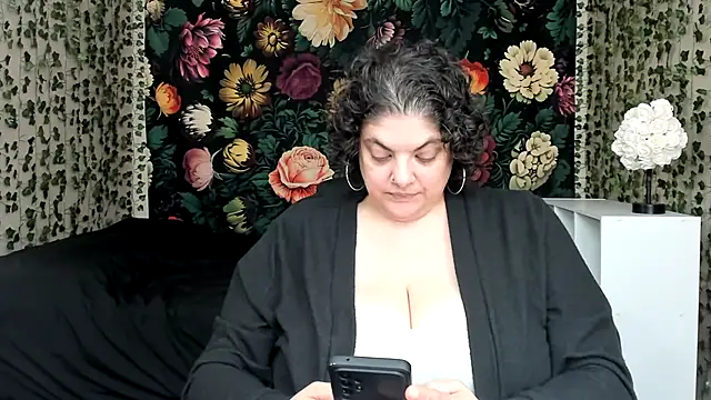 Exotic-Melons online show from 8, 4, 2026