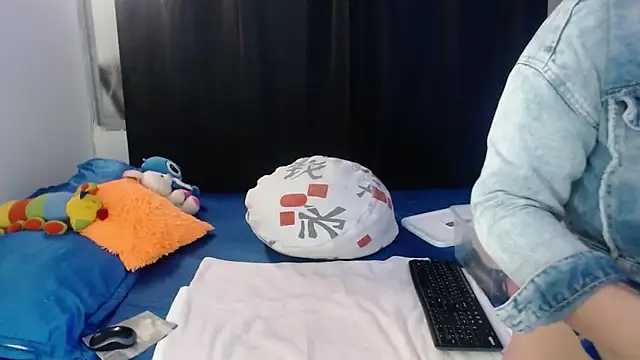 Snapshot of liseth_01hot chatting on 5, 10, 2025 liseth 01hot online show from 5, 10, 2025