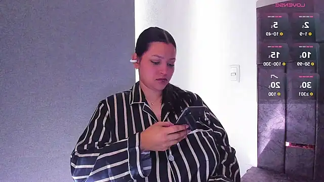 MarcellaGriffin online show from 25, 1, 2025