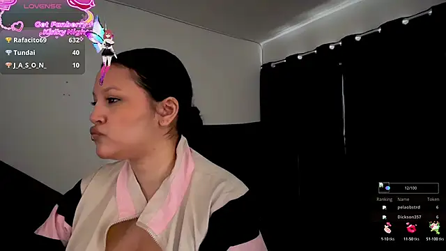 Snapshot of MarcellaGriffin chatting on 1, 12, 2025 MarcellaGriffin online show from 1, 12, 2025