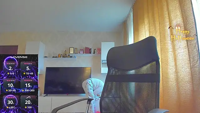 Snapshot of hot_evil_queen chatting on 26, 10, 2025 hot evil queen online show from 26, 10, 2025