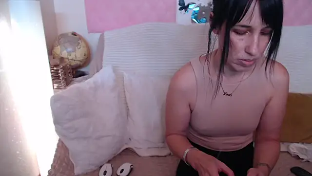 -carla- online show from 8, 10, 2025