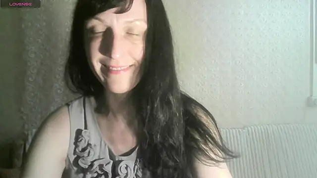 MarieODahliaS online show from 9, 4, 2026