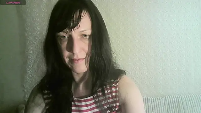 MarieODahliaS online show from 15, 4, 2026