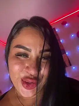 Snapshot of Emma_Brown_12 chatting on 10, 12, 2024 Emma Brown 12 online show from 10, 12, 2024