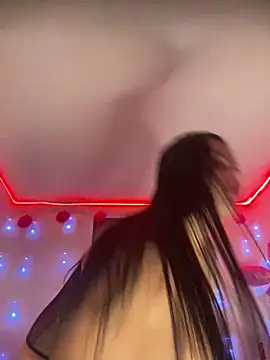 Snapshot of Emma_Brown_12 chatting on 15, 2, 2025 Emma Brown 12 online show from 15, 2, 2025