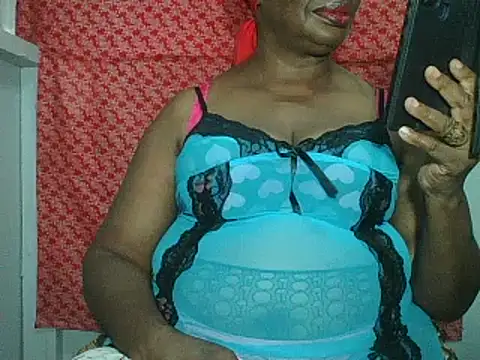 Snapshot of pink69pussy chatting on 27, 2, 2025 pink69pussy online show from 27, 2, 2025