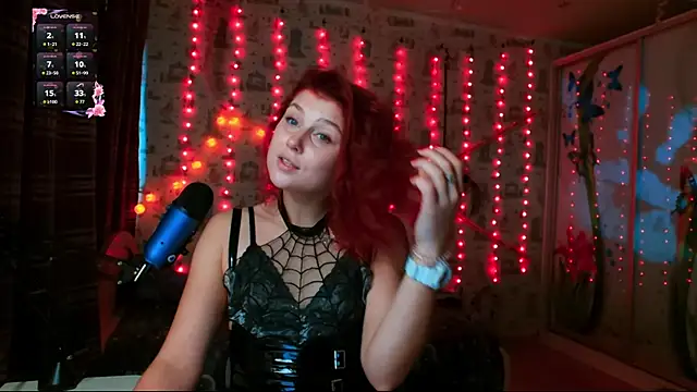 Snapshot of SmokyRose chatting on 31, 10, 2025 SmokyRose online show from 31, 10, 2025