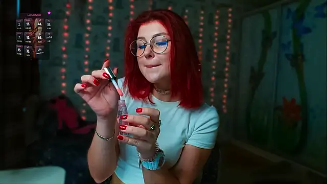 Snapshot of SmokyRose chatting on 10, 11, 2025 SmokyRose online show from 10, 11, 2025