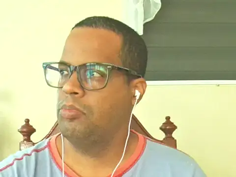 Snapshot of thesugar32 chatting on 21, 5, 2026 thesugar32 online show from 21, 5, 2026